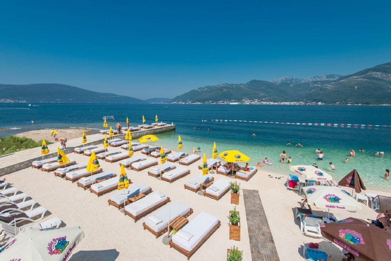 Bayview Apartments Tivat Montenegro ภายนอก รูปภาพ