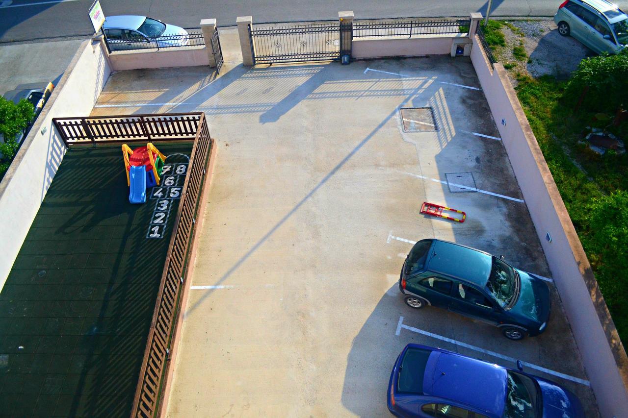 Bayview Apartments Tivat Montenegro ภายนอก รูปภาพ