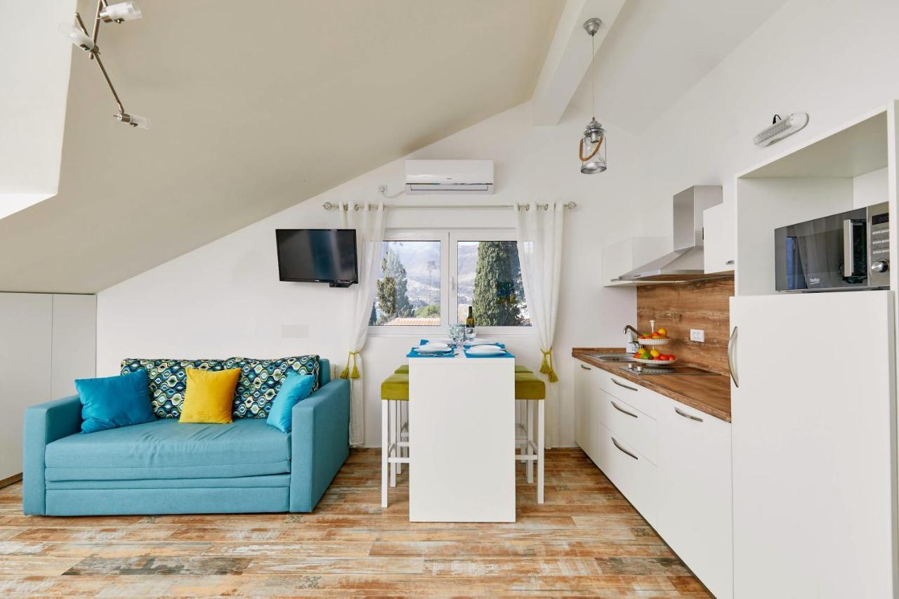 Bayview Apartments Tivat Montenegro ภายนอก รูปภาพ