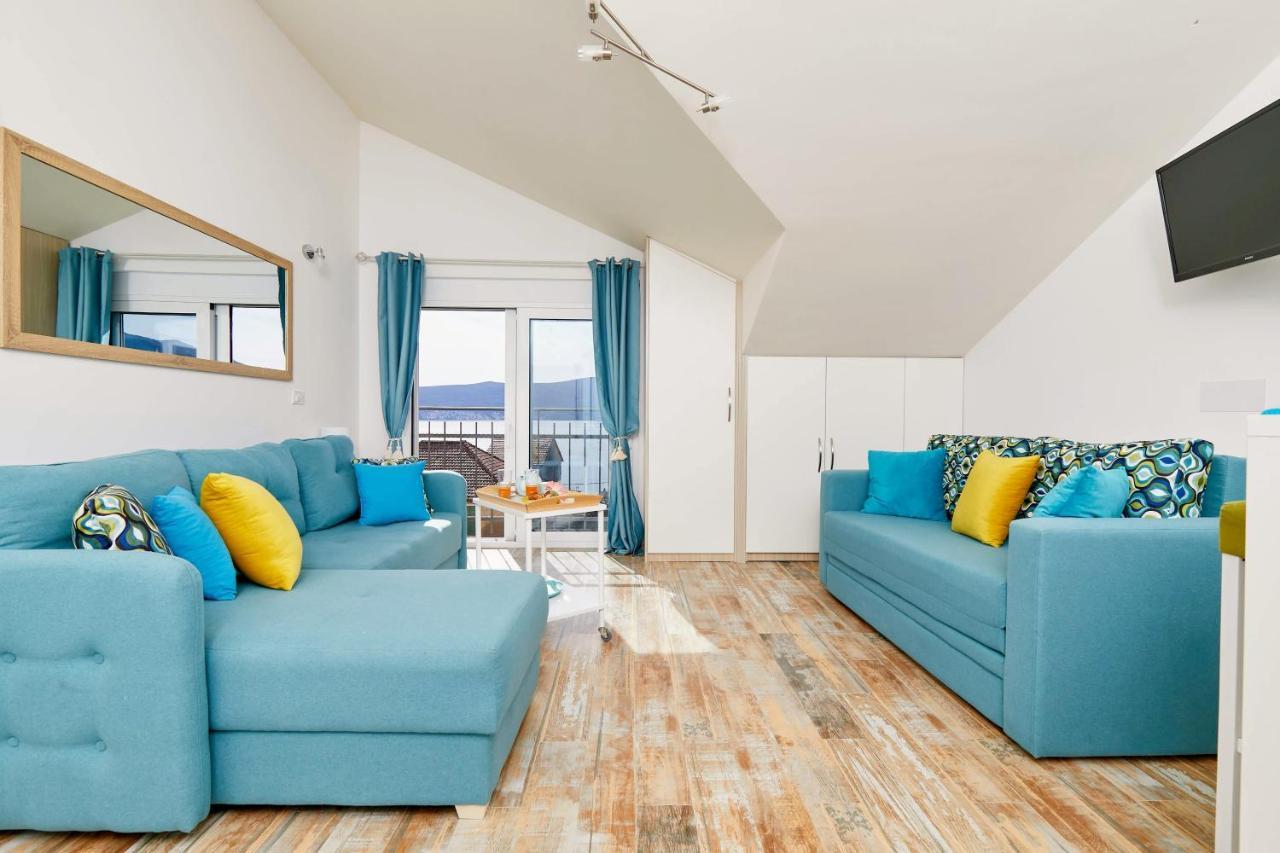 Bayview Apartments Tivat Montenegro ภายนอก รูปภาพ