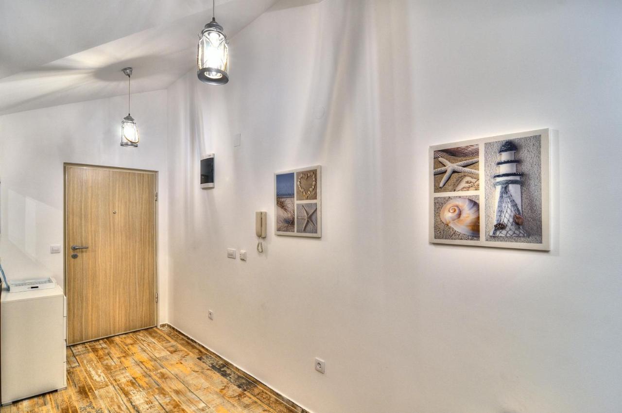 Bayview Apartments Tivat Montenegro ภายนอก รูปภาพ