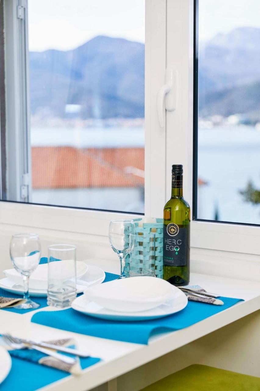 Bayview Apartments Tivat Montenegro ภายนอก รูปภาพ