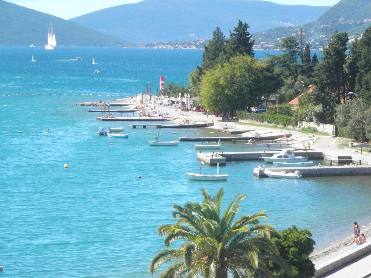 Bayview Apartments Tivat Montenegro ภายนอก รูปภาพ